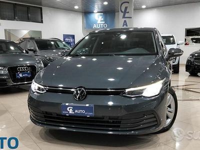 Usata VW Golf VIII Style 115 CV (84 kW) 2023 Grigio Berlina