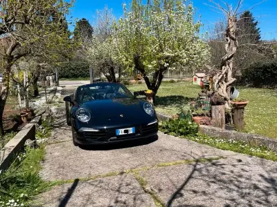 Usata Porsche 911 Carrera Cabriolet 350 CV (257 kW) 2015 Nero Cabrio