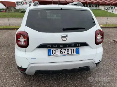 Usata Dacia Duster 101 CV (74 kW) 2021 Bianco SUV