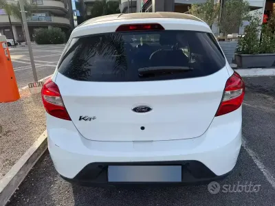 Usata Ford Ka Plus 86 CV (63 kW) 2018 Bianco Utilitaria