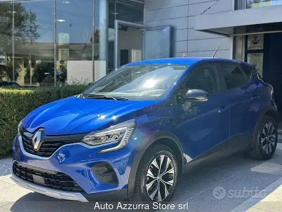 Usata Renault Captur Evolution 101 CV (74 kW) 2024 Blu SUV