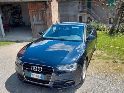 Usata Audi A5 Ambiente 211 CV (155 kW) 2012 Blu/azzurro Coupé