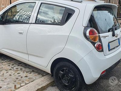 Usata Chevrolet Spark LS 68 CV (50 kW) 2010 Bianco Utilitaria