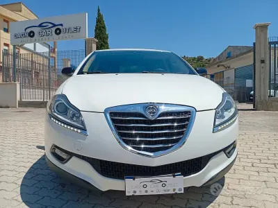 Usata Lancia Delta 120 CV (88 kW) 2012 Bianco Utilitaria