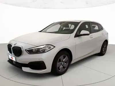 Usata BMW 116 Advantage 116 CV (85 kW) 2022 Bianco Utilitaria