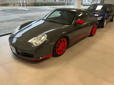 Usata Porsche 996 381 CV (280 kW) 2003 Grigio Coupé