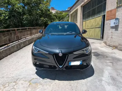 Usata Alfa Romeo Stelvio Business 160 CV (117 kW) 2022 Nero SUV