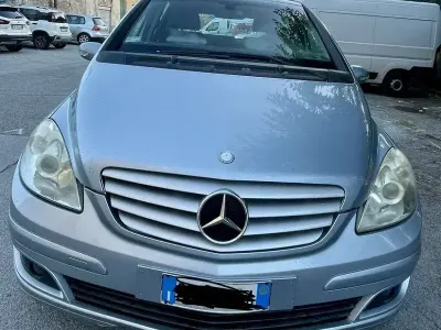 Usata Mercedes B180