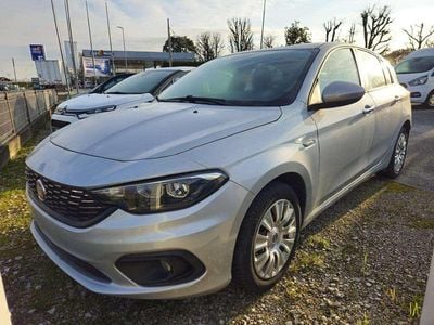 Usata Fiat Tipo Easy 95 CV (69 kW) 2019 Grigio Berlina