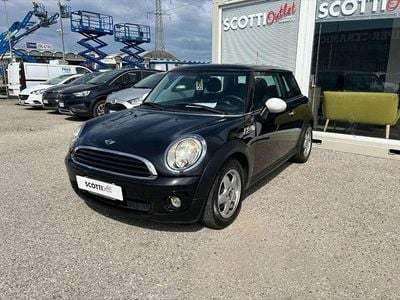 Usata Mini ONE 75 CV (55 kW) 2010 Nero elena Utilitaria
