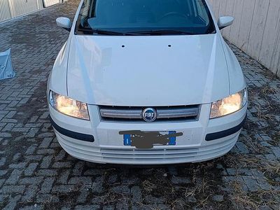 Usata Fiat Stilo 120 CV (88 kW) 2007 Bianco Berlina