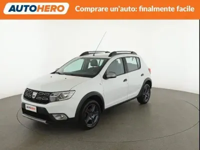 Usata Dacia Sandero 90 CV (66 kW) 2018 Bianco Berlina