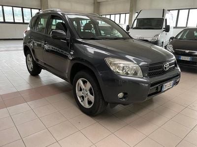 Usata Toyota RAV4 Sol 136 CV (100 kW) 2008 Nero SUV