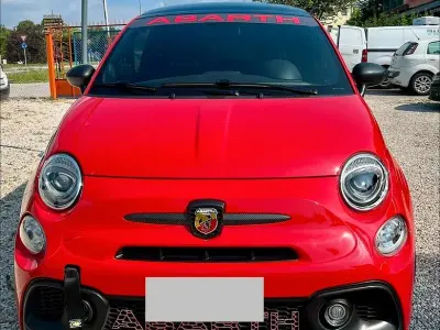 Usata Abarth 595 Turismo 165 CV (121 kW) 2021 Rosso Berlina