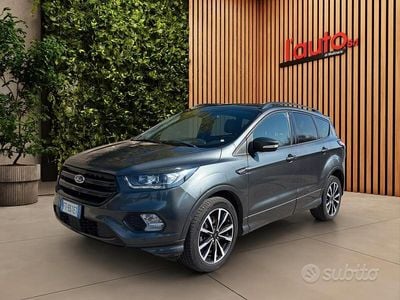 Usata Ford Kuga ST-Line 120 CV (88 kW) 2018 Grigio SUV