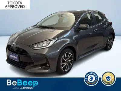 Usata Toyota Yaris Trend 92 CV (67 kW) 2022 Grigio metallizzato Utilitaria