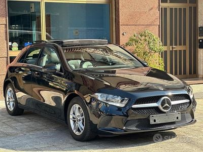 Usata Mercedes A200 Premium 150 CV (110 kW) 2020 Nero Berlina