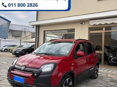 Begagnad Fiat Panda Cross Cross 69 HK (50 kW) 2025 Röd Halvkombi