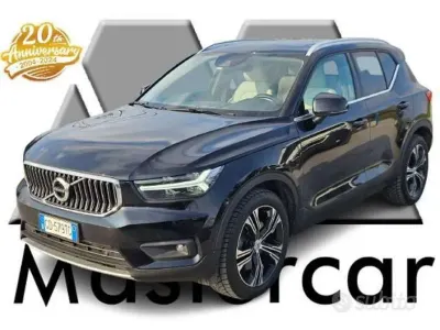 Begagnad Volvo XC40 Inscription 179 HK (131 kW) 2020 Svart SUV