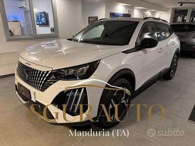 Usata Peugeot 2008 Allure 101 CV (74 kW) 2025 Bianco SUV