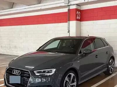 Usata Audi A3 Sport 116 CV (85 kW) 2018 Grigio Berlina