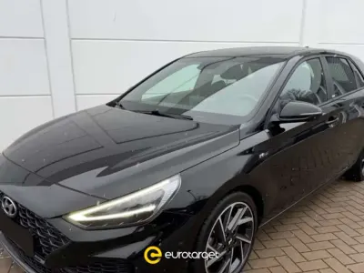 Usata Hyundai i30 N Line 160 CV (117 kW) 2021 Nero metallizzato Berlina