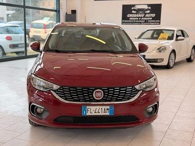 Usata Fiat Tipo Lounge 95 CV (69 kW) 2017 Rosso Berlina
