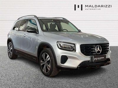 Usata Mercedes GLB200 Advanced Plus 150 CV (110 kW) 2024 Argento SUV