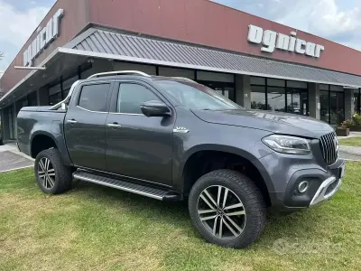Usata Mercedes X350 258 CV (189 kW) 2019 Grigio Pick-up