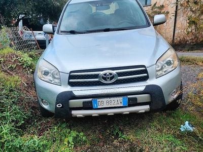 Usata Toyota RAV4 2006 Grigio Berlina