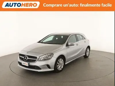 Usata Mercedes A160 Business 102 CV (75 kW) 2018 Argento Utilitaria