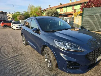 Usata Ford Kuga ST-Line X 152 CV (111 kW) 2023 Blu/azzurro SUV