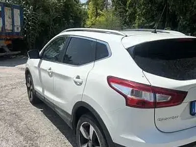 Usata Nissan Qashqai Acenta Premium 110 CV (80 kW) 2016 SUV