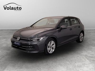 Usata VW Golf VIII Style 150 CV (110 kW) 2025 Gray Berlina
