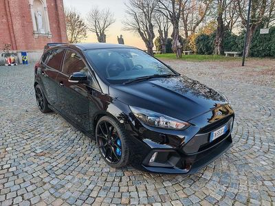 Usata Ford Focus RS 350 CV (257 kW) 2018 Nero Berlina