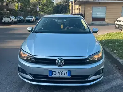 Usata VW Polo 65 CV (47 kW) 2019 Grigio Utilitaria
