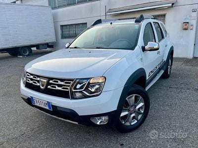Usata Dacia Duster 110 CV (80 kW) 2014 Bianco SUV