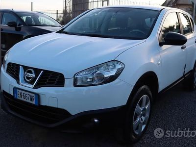 Usata Nissan Qashqai Tekna 110 CV (80 kW) 2012 Bianco SUV