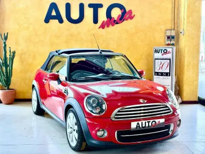 Usata Mini Cooper Cabriolet 122 CV (89 kW) 2014 Rosso Cabrio