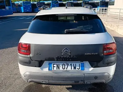 Usata Citroën C4 Cactus 99 CV (72 kW) 2018 Bianco Utilitaria