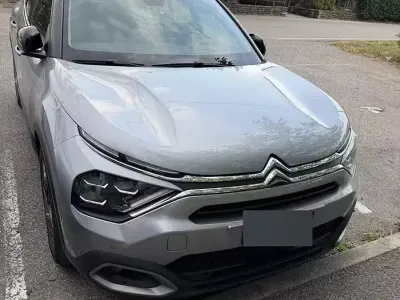Usata Citroën C4 131 CV (96 kW) 2022 Grigio Berlina
