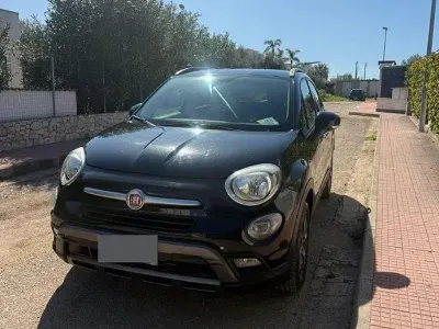 Usata Fiat 500X 120 CV (88 kW) 2016 Nero SUV