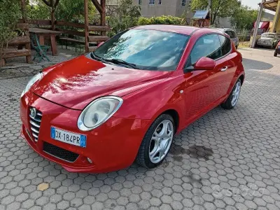 Usata Alfa Romeo MiTo Distinctive 120 CV (88 kW) 2009 Rosso Utilitaria