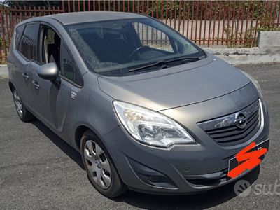 usata Opel Meriva 1.3 ecoflex