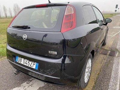 Usata Fiat Grande Punto Dynamic 95 CV (69 kW) 2006 Utilitaria