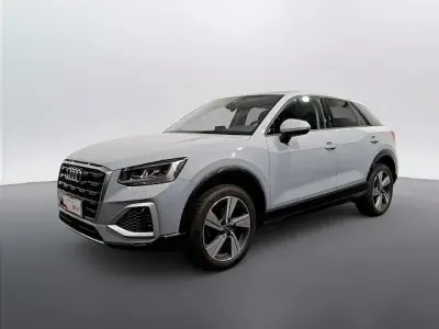 Usado Audi Q2 Admired 116 CV (85 kW) 2022 Gris SUV