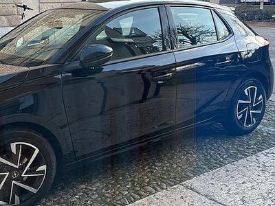 Usata Opel Corsa 101 CV (74 kW) 2024 Nero Berlina