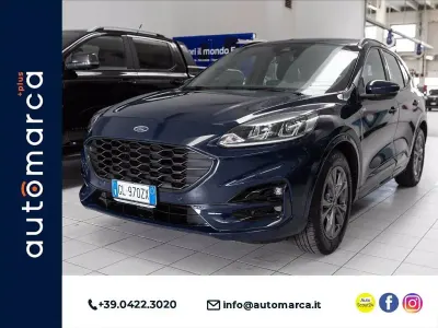 Usata Ford Kuga ST-Line 190 CV (139 kW) 2022 Blu SUV