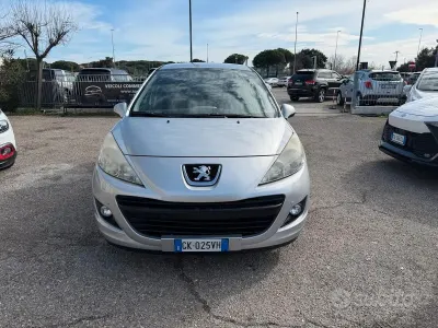 Usata Peugeot 207 73 CV (53 kW) 2010 Grigio Berlina