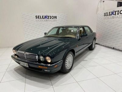 Jaguar XJ6